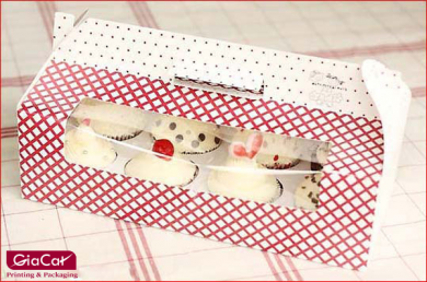 Báo giá hộp giấy đựng bánh trên thị trường hiện nay